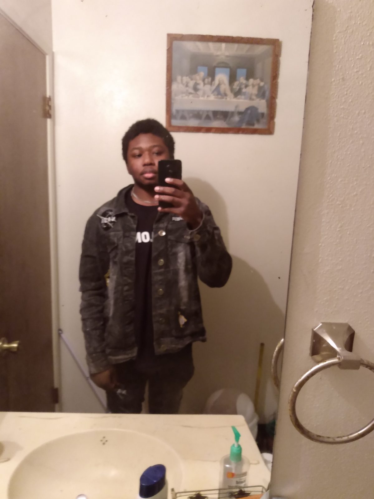 A Ray of Hope for Beginners in R&amp;B and Hip Hop: Ambitious Talent Raymouton Unearths Poignant New Single