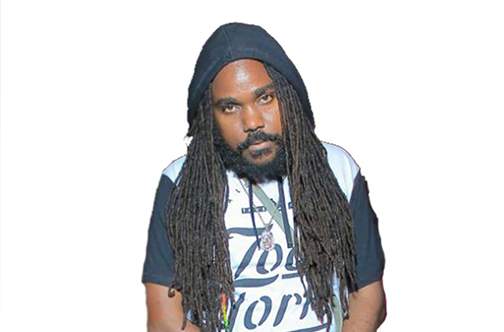 A revolution in the world of Pop and Reggae: This is singer and songwriter I-Shenko.
